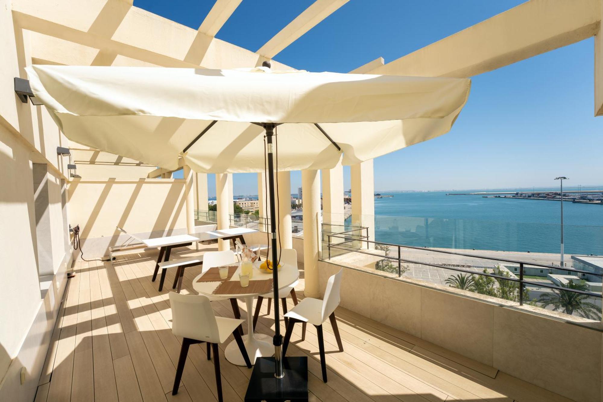 Apart-hotel Plaza Mina - Adults Recommended By Luxury
