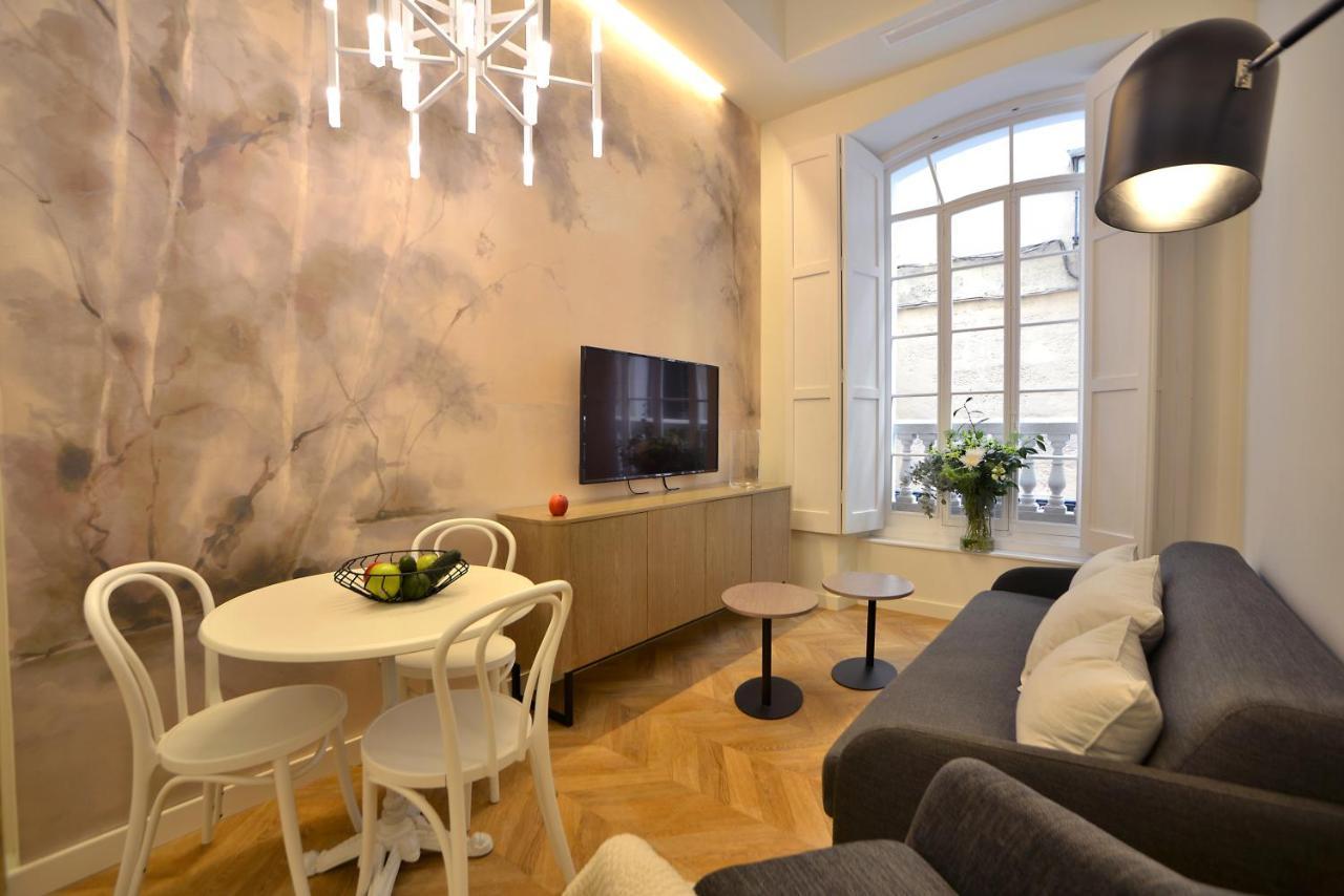 Plaza Mina - Adults Recommended By Luxury Aparthotel 5*