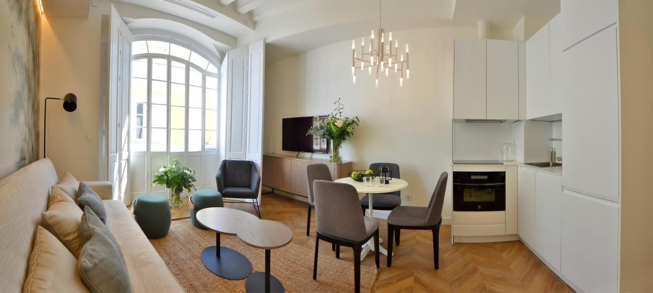 Plaza Mina - Adults Recommended By Luxury Aparthotel