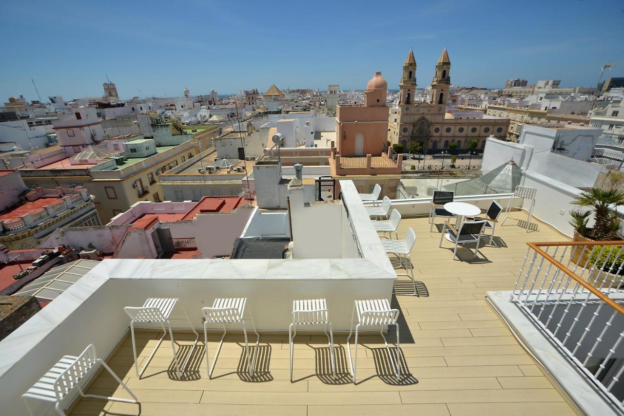 Plaza Mina - Adults Recommended By Luxury