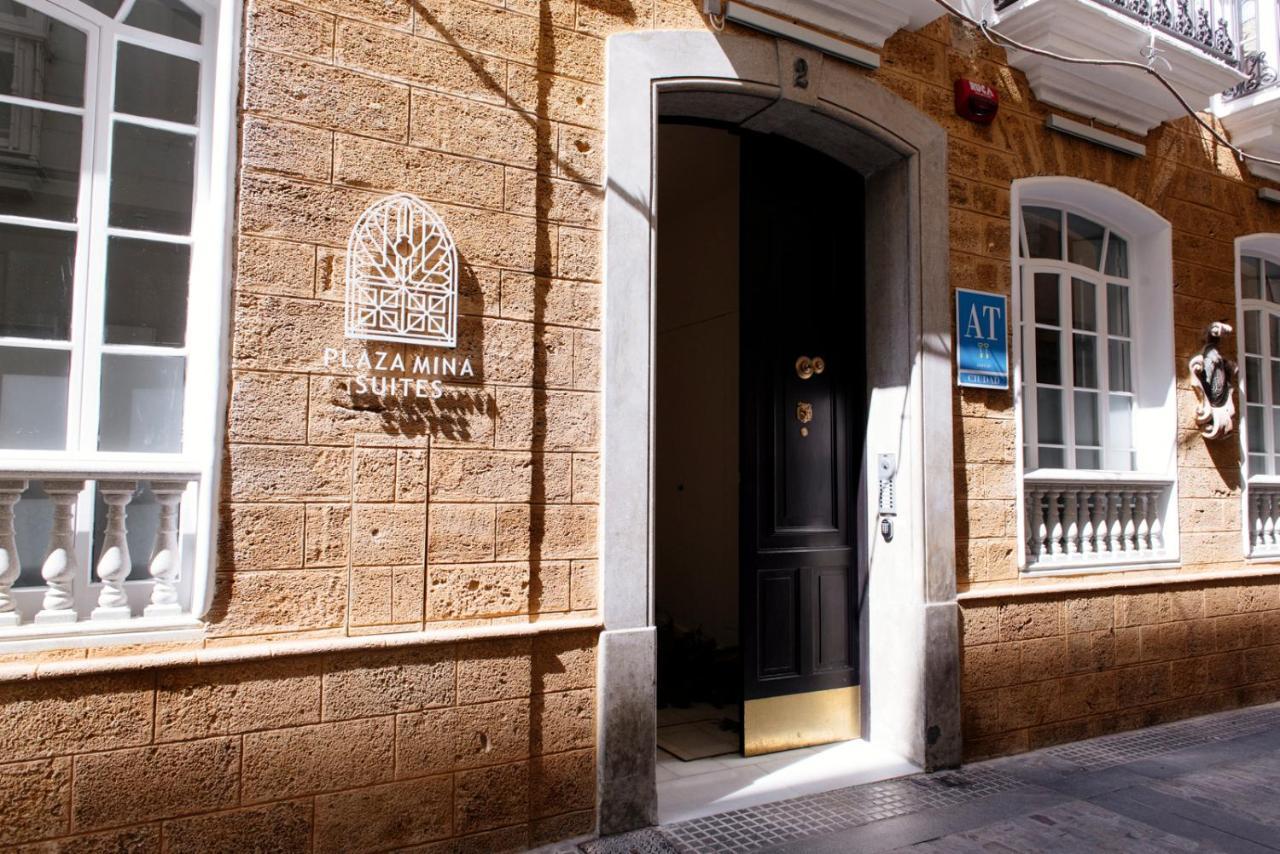 Plaza Mina - Adults Recommended By Luxury Cádiz